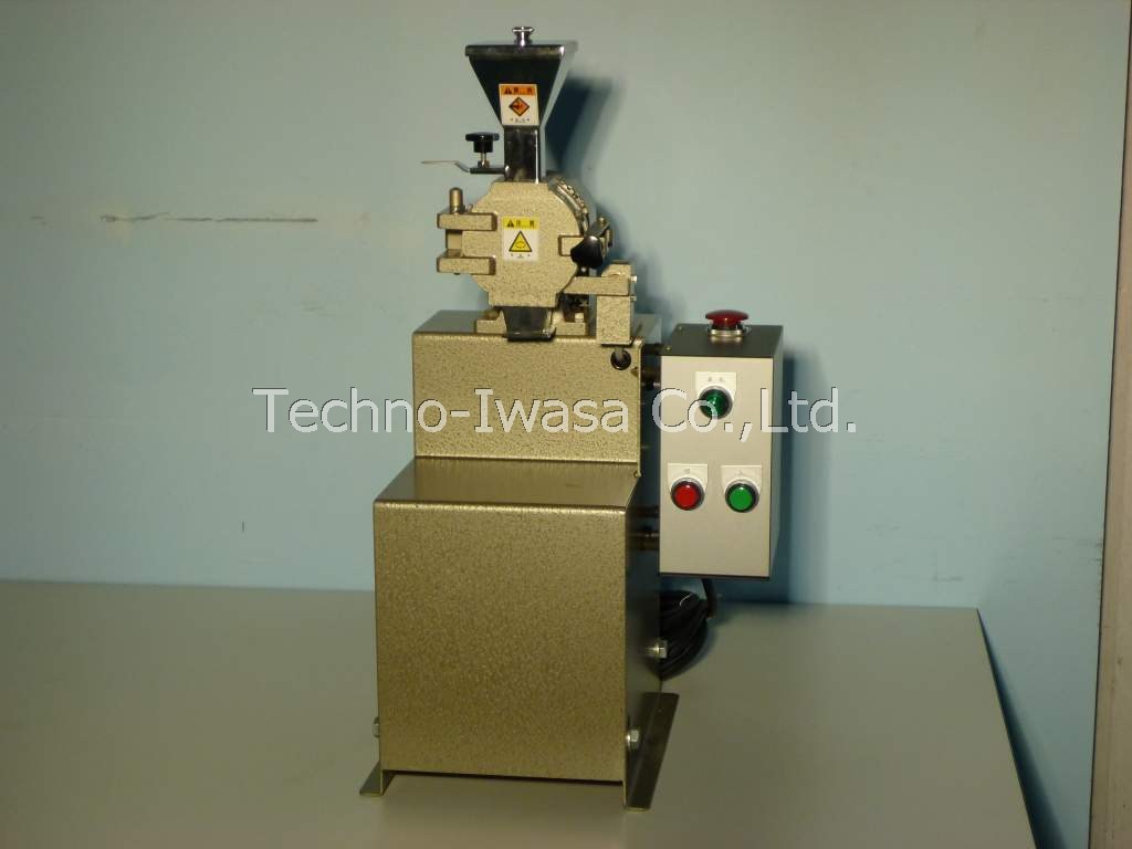 ���-���ӊ�